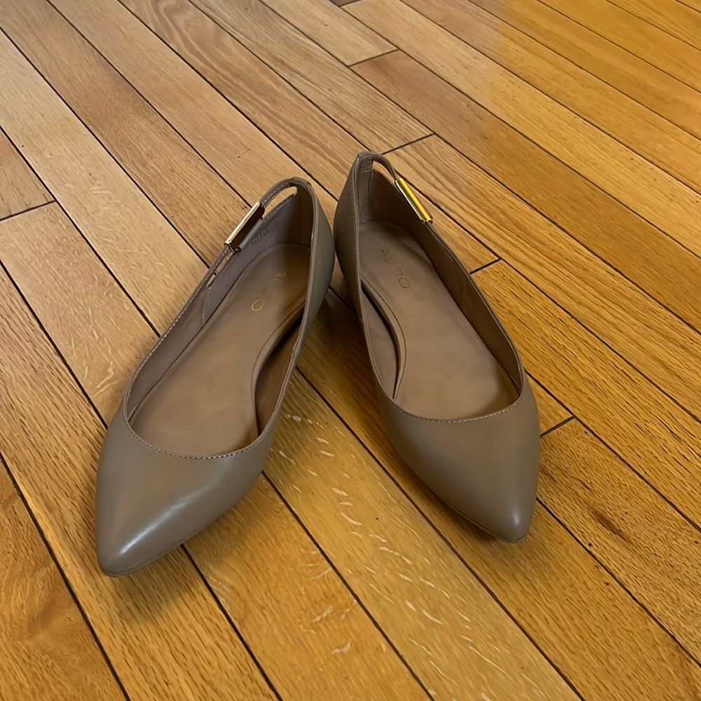Aldo pointed flat shoes